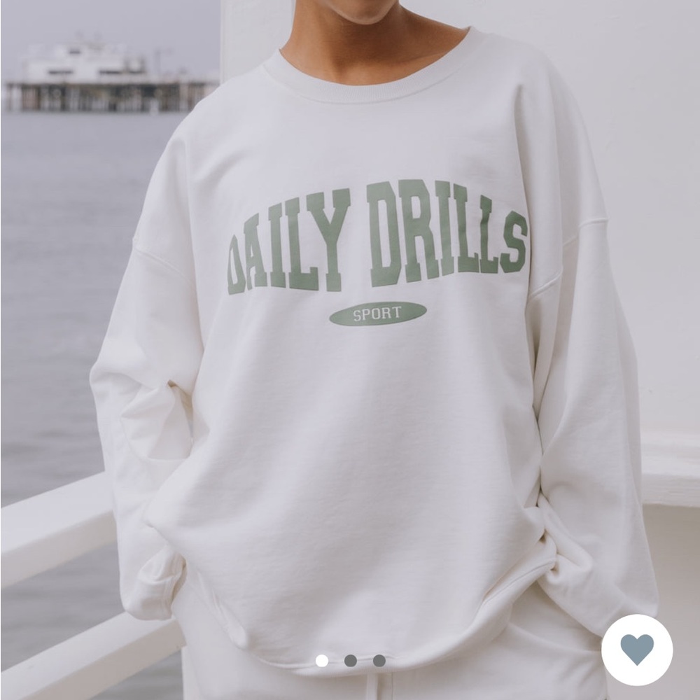 daily drills oversized sports crew